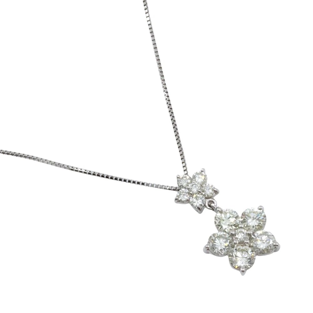 FLOUR NECKLACE PT850PLATINUM/PT900PLATINUM/DIAMOND: flour Necklace Pt850Platinum/Pt900Platinum/diamond Brand: no brand Type/Style: Necklace Material: Pt850Platinum Color: Silver Size: Size(CM) Neck around??45.0cm Top?W13mm x H21mm Accessories: None