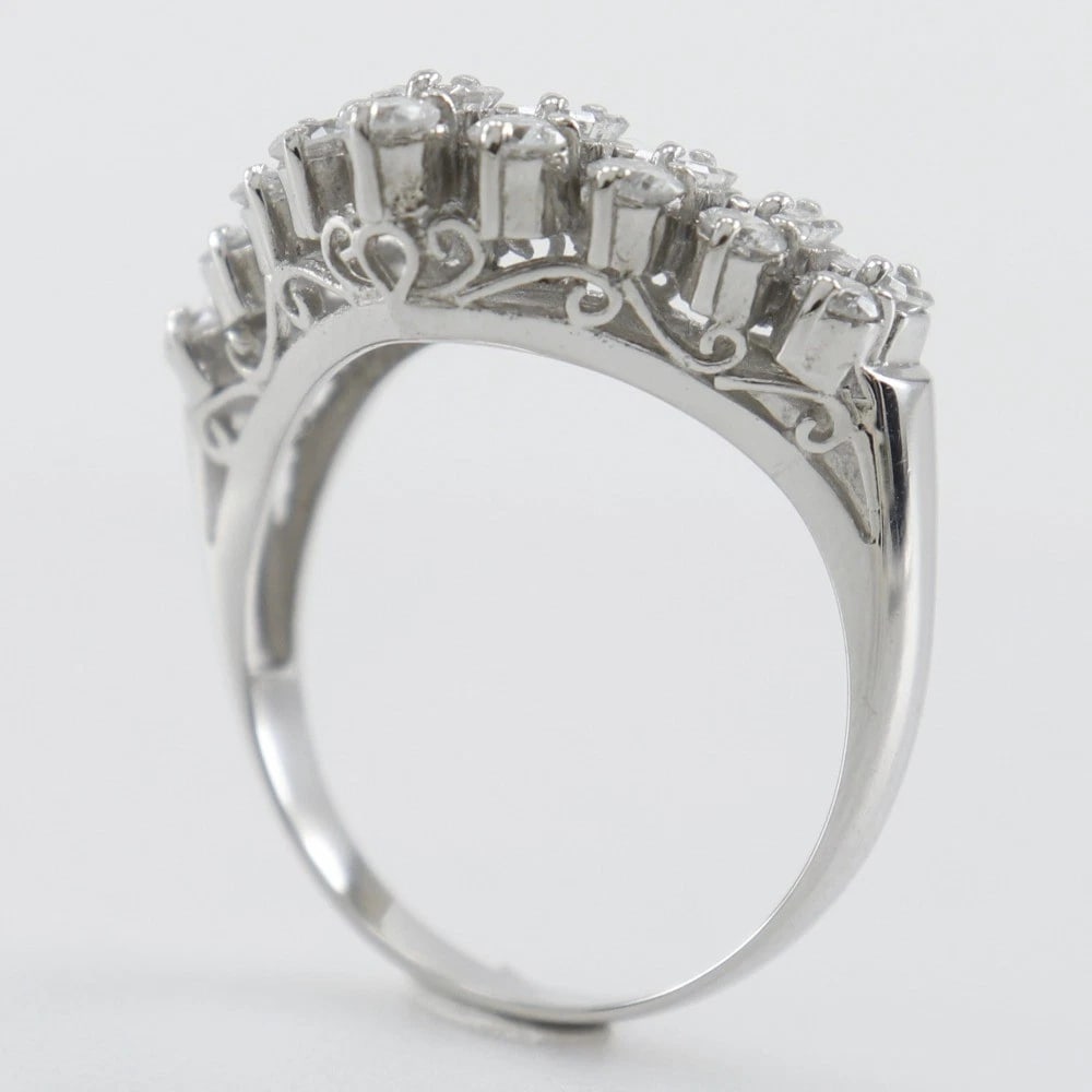 V CHARACTER RING PT900PLATINUM/DIAMOND - 2