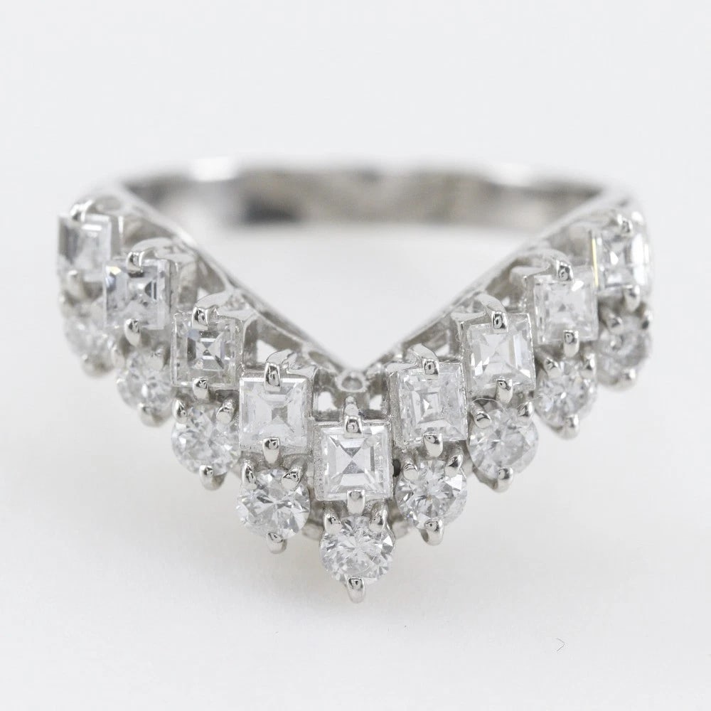 V CHARACTER RING PT900PLATINUM/DIAMOND - 3