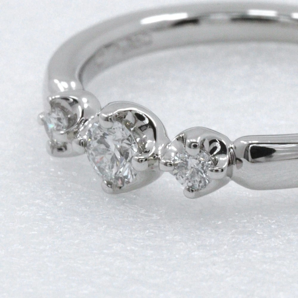 4? 3P RING PT950PLATINUM/DIAMOND - 3