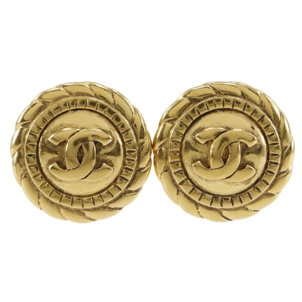 CHANEL COCO MARK EARRING PLATED GOLD: CHANEL COCO Mark Earring Plated Gold Brand: CHANEL Type/Style: Earring Material: Plated Gold Color: Gold Size: Size(CM) 29mm x 29mm Accessories: None Accessories Notice: When purchasing pr