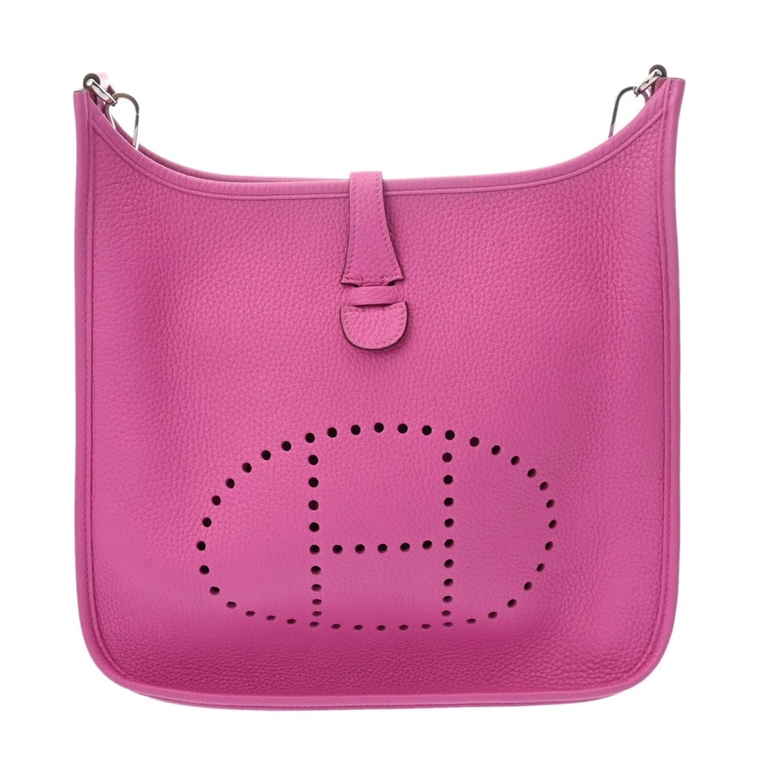 HERMES EVELYN 3 PM TAURILLON CLECE MAGNOLIA SHOULDER BAG: HERMES Evelyn 3 PM Taurillon Clece Magnolia Shoulder Bag Brand: HERMES Type/Style: Shoulder Bag Material: Taurillon Clece Color: Magnolia ? SilverMetal Size: H:about 10.2inch (Center) W:about 10.6inch