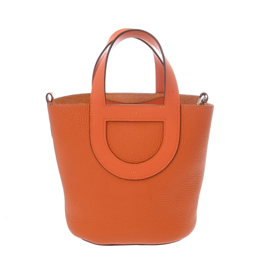 HERMES 18 TAURILLON CLECE/VAUX SWIFT ORANGE HANDBAG: HERMES 18 Taurillon Clece/Vaux Swift Orange Handbag Brand: HERMES Type/Style: Handbag Material: Taurillon Clece/Vaux Swift Color: Orange ? SilverMetal Size: H:about 7.5inch W:about 6.9inch (Bottom) D: