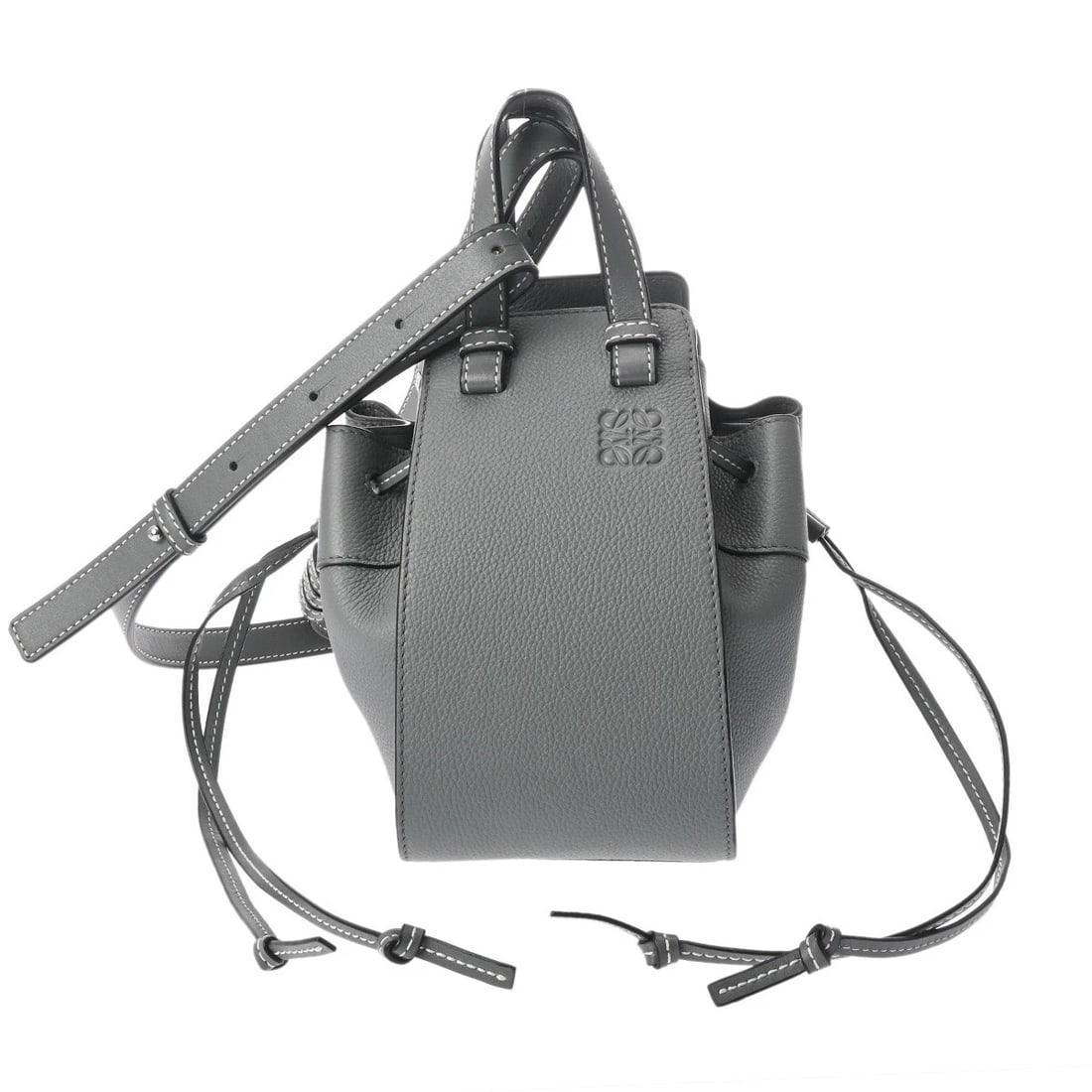 LOEWE MINI HAMMOCK BAG CALF GRAY SHOULDER BAG: LOEWE mini hammock bag calf gray Shoulder Bag Brand: LOEWE Type/Style: Shoulder Bag Material: calf Color: gray ? SilverMetal Size: H:about 7.5inch (maximum) W:about 6.7inch (Bottom) D:about 4.1inch (B