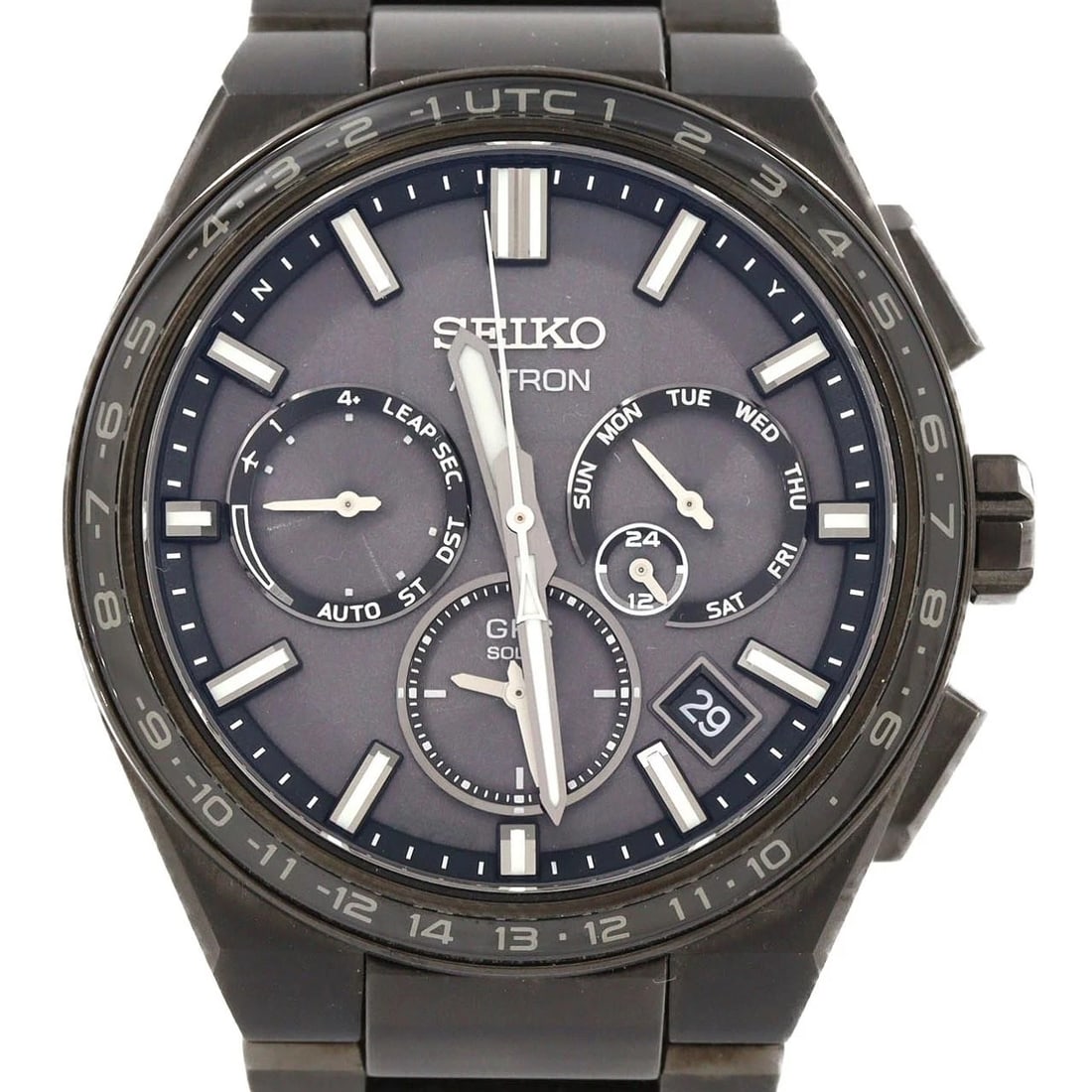 SEIKO ASTRON RADIO-CONTROLLED WATCH: Seiko Astron Radio-Controlled watch Brand: SEIKO Type/Style: Wrist watch Material: Case: Titanium Bracelet: Titanium Color: Dial Color: Black Size: Case diameter approx.: 42.5mm mm Max Wrist Circumfer