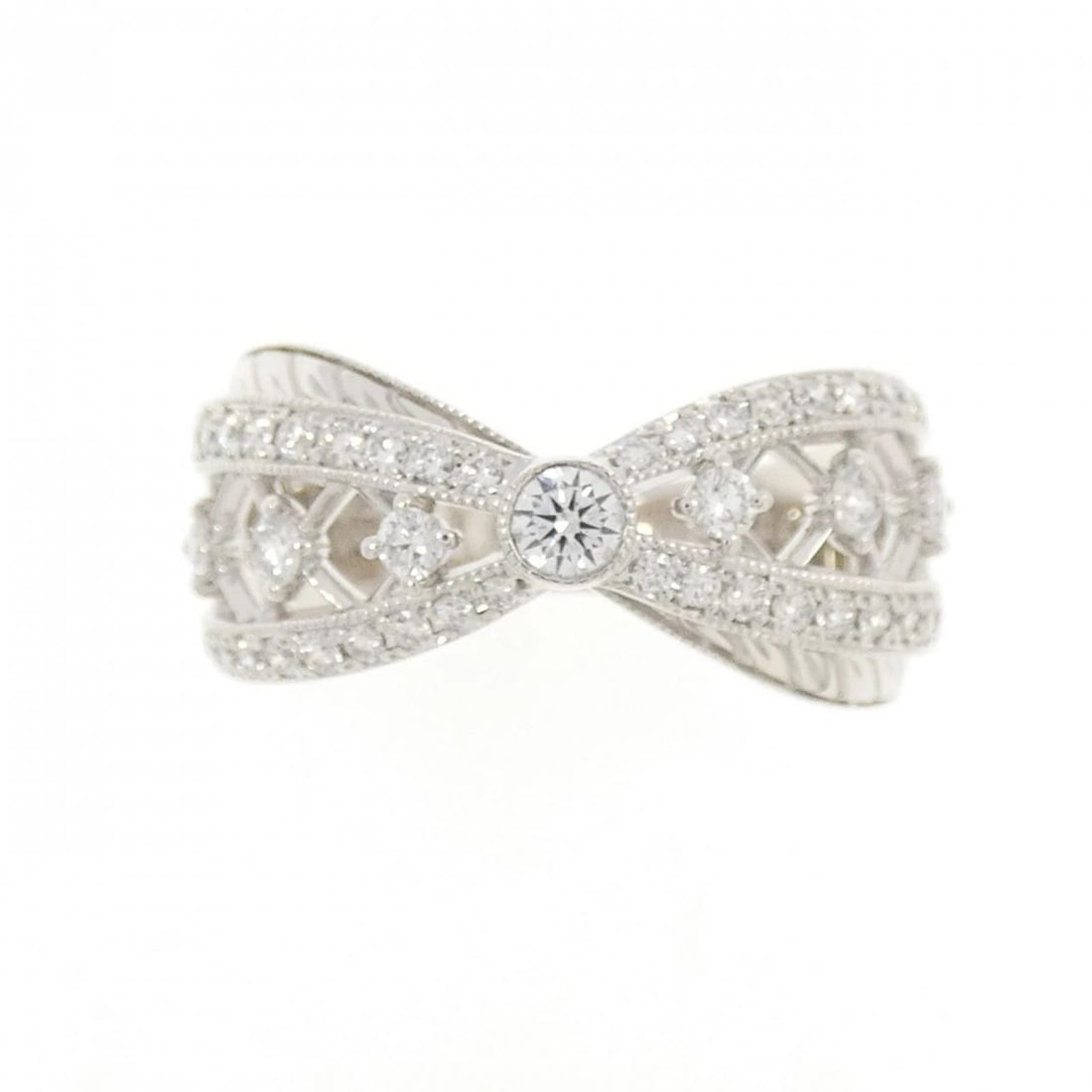 MIKIMOTO DIAMOND RING: Mikimoto Diamond Ring Brand: MIKIMOTO Type/Style: Mikimoto Ring Material: K18 white gold Main Stone Natural Color: White Gold Size: US7 1/4 Accessories: None Accessories Notice: When purchasing
