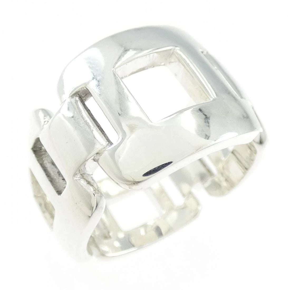 HERMES 925 RING: Hermes 925 Ring Brand: HERMES Type/Style: Hermes Ring Material: 925Silver Color: Silver Size: US5 1/4(51) Accessories: None Accessories Notice: When purchasing pre-owned goods, please refer to the