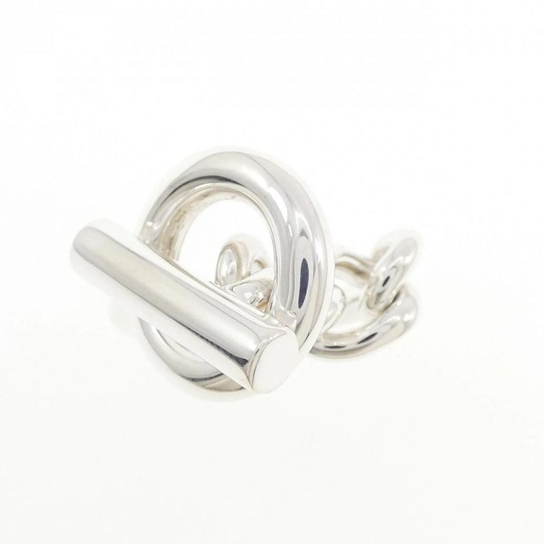 HERMES CROISETTE RING: Hermes Croisette Ring Brand: HERMES Type/Style: Hermes Ring Material: 925Silver Color: Silver Size: US6 1/2(53) Accessories: None Accessories Notice: When purchasing pre-owned goods, please refer to