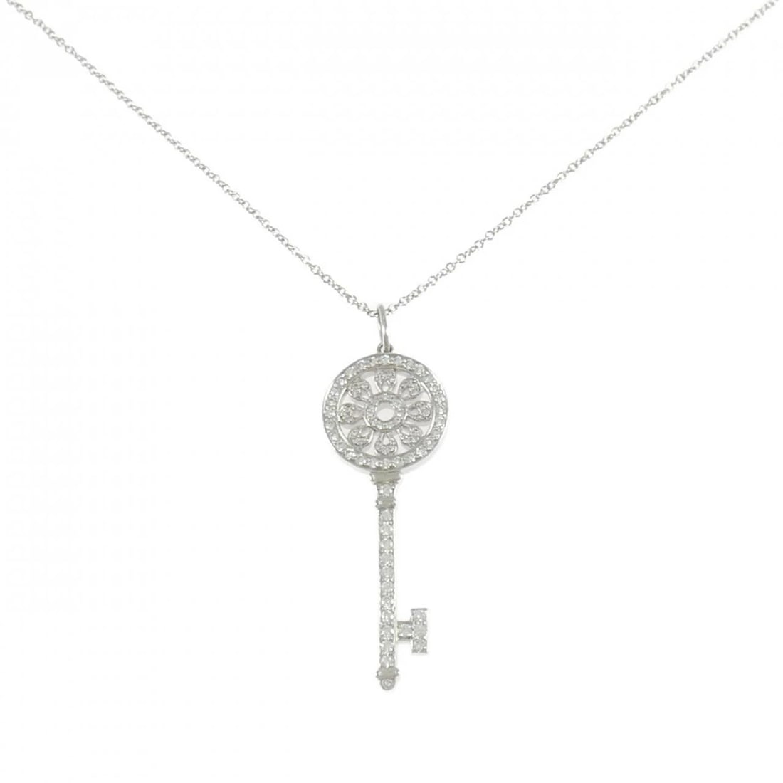 TIFFANY&CO. PETAL KEY NECKLACE: TIFFANY&Co. Petal Key Necklace Brand: TIFFANY&Co. Type/Style: TIFFANY&Co. Necklace Material: Platinum950 Main Stone Natural Color: silver Size: Length41cm Actual Size Pendant length approx. x width