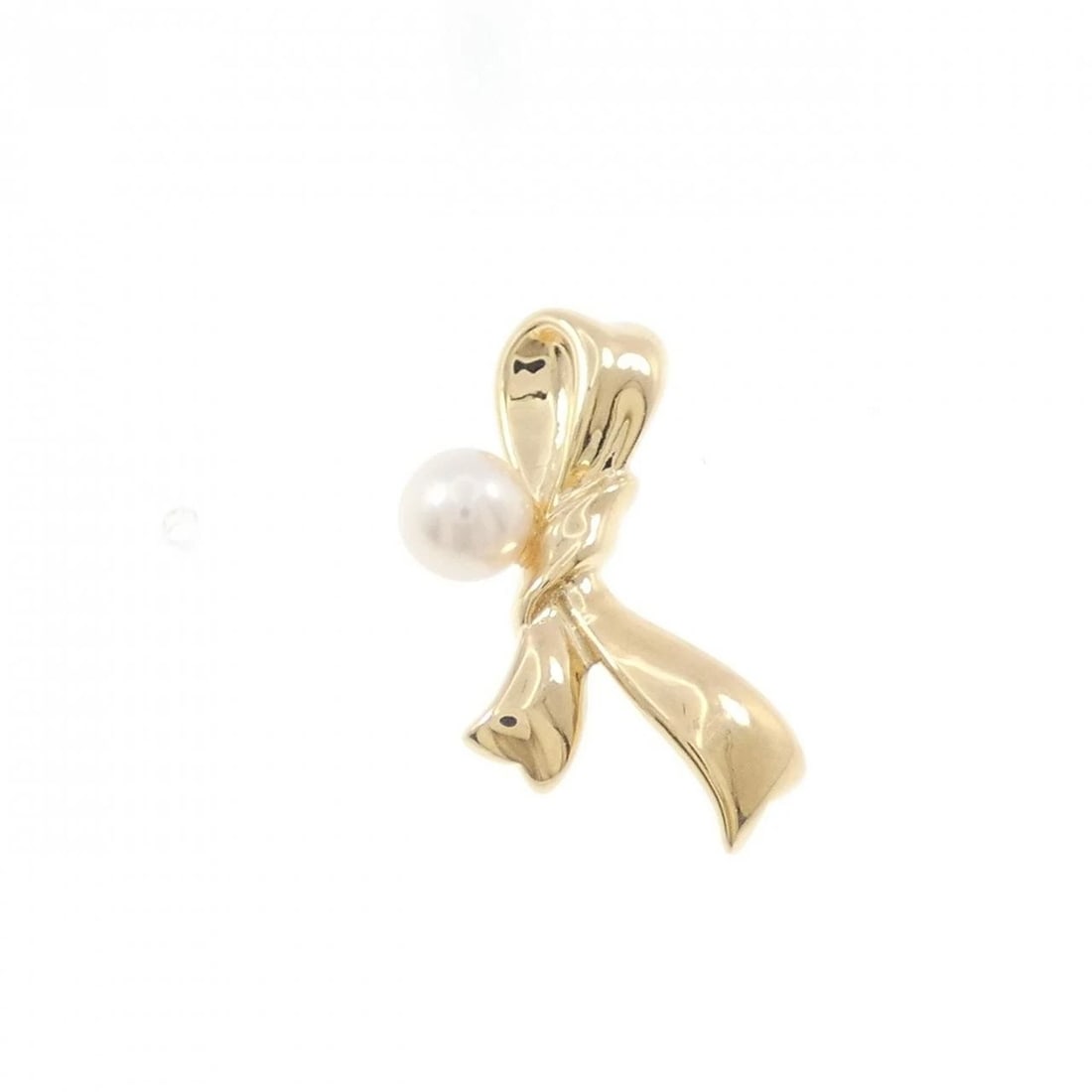 TASAKI AKOYA PEARL BROOCH 5: TASAKI Akoya Pearl Brooch 5 Brand: TASAKI Type/Style: Tasaki Pendant/Brooch Material: K18 yellow gold Main Stone Akoya Pearl Color: Yellow gold Size: Actual Size Approximate dimensions (height x