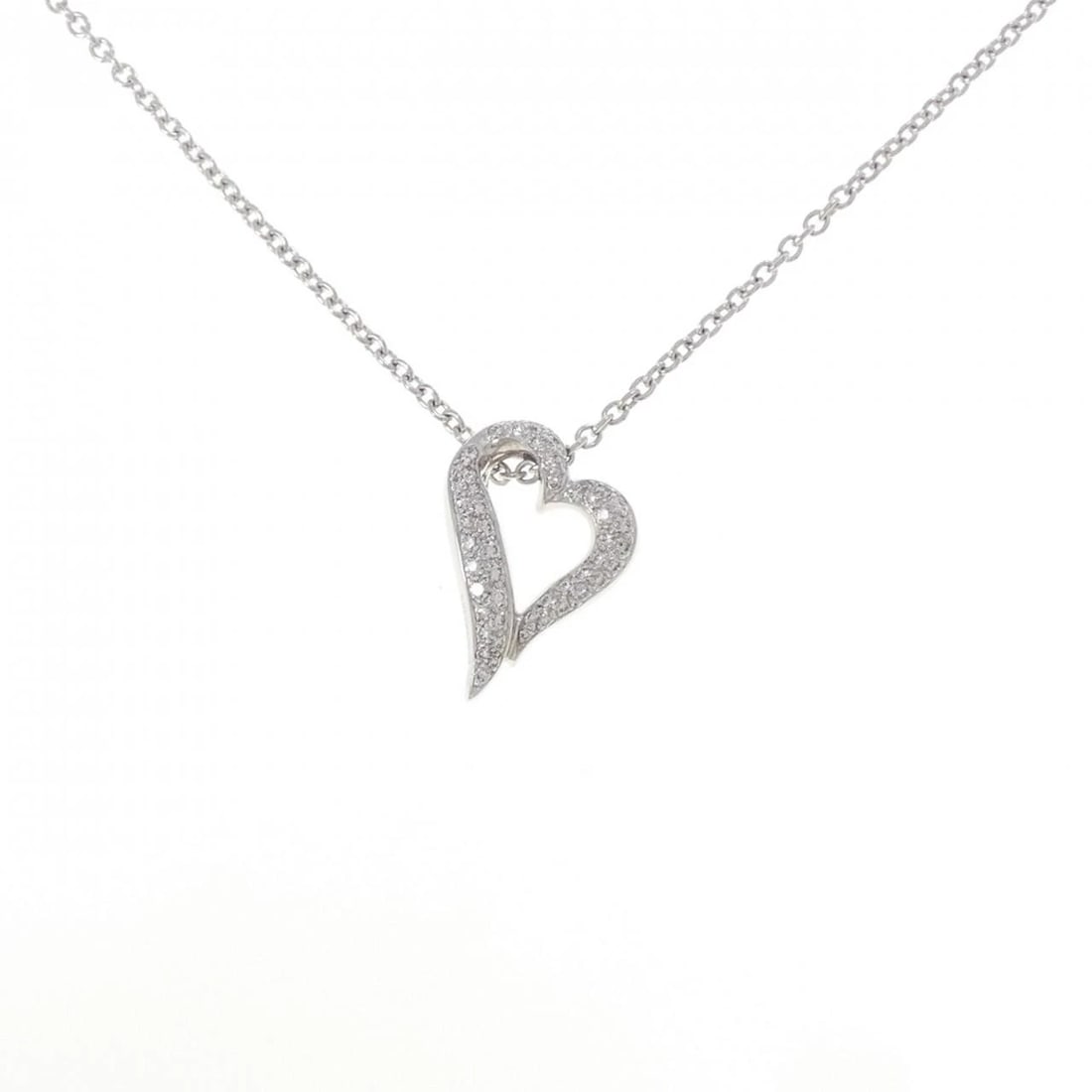 BOUCHERON B COLLECTION SMALL NECKLACE (1 of 4)