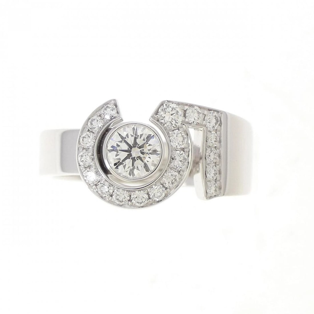 CHANEL ETERNAL RING: Chanel Eternal Ring Brand: CHANEL Type/Style: Chanel Ring Material: 750 white gold Main Stone Natural Color: white gold Size: US5 3/4(51) Accessories: None Accessories Notice: When purchasing