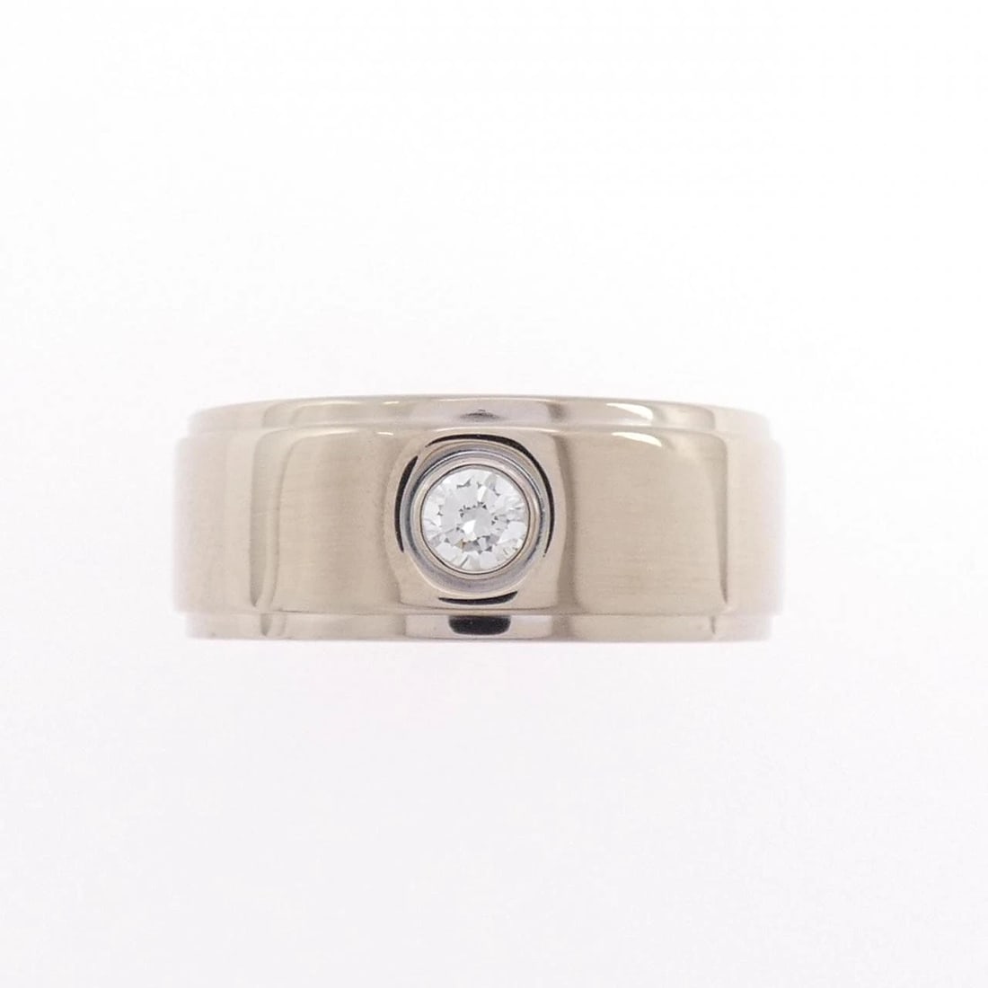 CARTIER CUT RING: Cartier Cut Ring Brand: CARTIER Type/Style: Cartier Ring Material: 750 white gold Main Stone Natural Color: white gold Size: US6 1/2(53) Accessories: None Accessories Notice: When purchasi
