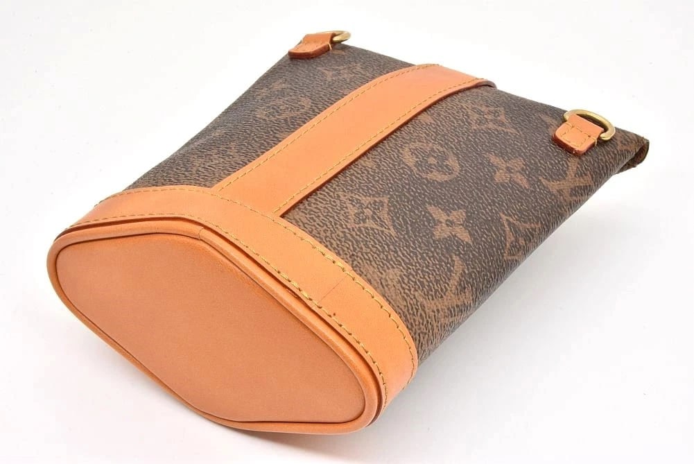 LOUIS VUITTON MONOGRAM POUCH MAROON FALL/WINTER - 2