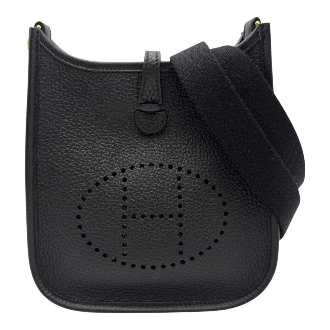 HERMES EVELYNE BLACK CLEMENCE SHOULDER BAG: Hermes Evelyne Black Clemence Shoulder Bag Brand: HERMES Type/Style: Shoulder Bag Material: Taurillon Color: Black / GD Hardware Size: W: 17.0cm / H: 17.0cm / D: 4.5cm Accessories: None Ac