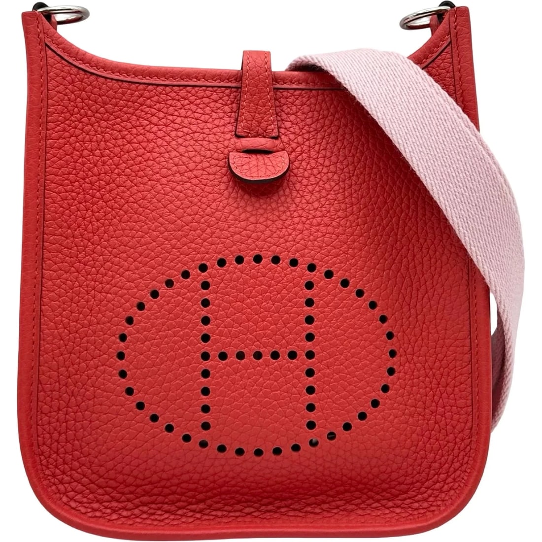 HERMES EVELYNE ROUGE PIMENT CLEMENCE: HERMES Evelyne Rouge Piment Clemence Brand: HERMES Type/Style: Shoulder Bag Material: Taurillon Color: Rouge Piment / SV Hardware Size: W: 17.5cm / H: 18.5cm / D: 5.5cm Accessories: None A