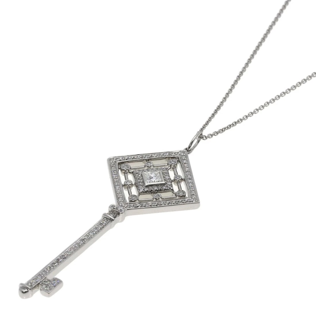 TIFFANY&CO. DIAMOND NECKLACE PLATINUM PT950: TIFFANY&Co. Diamond Necklace Platinum PT950 Brand: TIFFANY&Co. Type/Style: Necklace Material: Platinum PT950 Main Stone Natural Color: Silver Size: Chain Length:15.7inch/40cm Chain Width:0.4inch/1.1mm