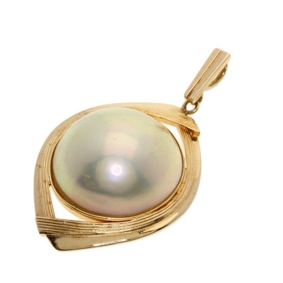 TASAKI PENDANT TOP K14 PINK GOLD: TASAKI Pendant top K14 Pink Gold Brand: TASAKI Type/Style: Pendant top Material: K14 Pink Gold Color: Gold Size: Top Size:1.2inch/29.5x21.5x10.1mm Length:1.4inch/3.6cm Accessories: None Ac