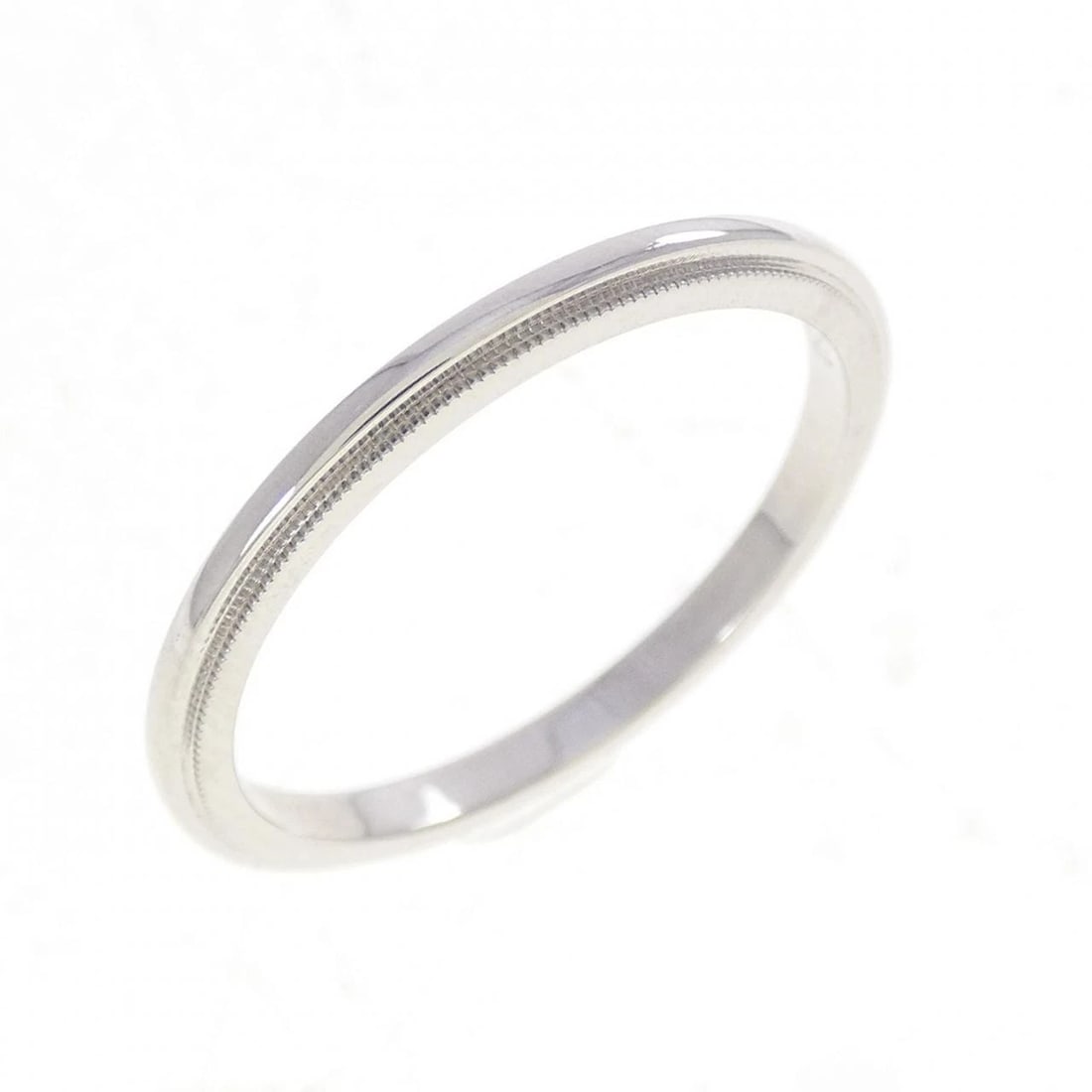 TIFFANY & CO. MILGRAIN RING: TIFFANY & Co. Milgrain Ring Brand: TIFFANY&Co. Type/Style: TIFFANY & Co. Ring Material: Platinum950 Color: SILVER Size: US8 1/2 Accessories: None Accessories Notice: When purchasing pre-ow