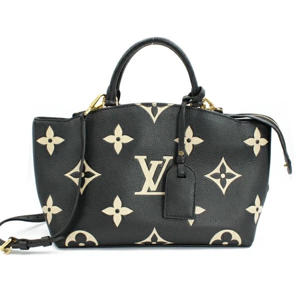 LOUIS VUITTON PETIT PALAIS MONOGRAM EMPREINTE BLACK: Louis Vuitton Petit Palais Monogram Empreinte Black Brand: Louis Vuitton Type/Style: Handbag Material: Monogram Empreinte Color: Black Size: W:28cm ? H:21cm ? D:13cm Accessories: None Acce