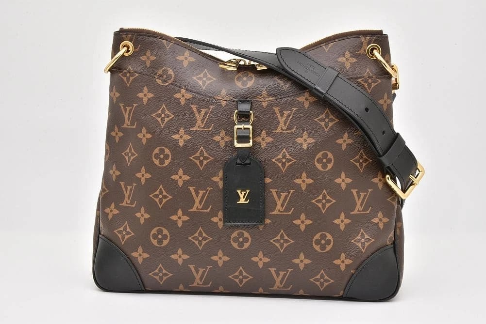LOUIS VUITTON MONOGRAM: Louis Vuitton Monogram Brand: LOUIS VUITTON Type/Style: Handbag Material: Monogram Canvas Leather Color: Noir Size: W31 x H27 x D9cm Accessories: None Accessories Notice: When purchasing pre-owned