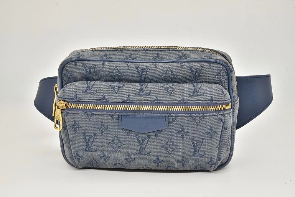 LOUIS VUITTON MONOGRAM DENIM BODY BAG BLUE (1 of 6)