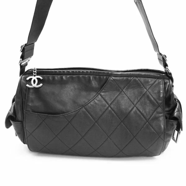 CHANEL ONE SHOULDER BAG LEATHER BLACK: CHANEL One Shoulder Bag Leather Black Brand: Chanel Type/Style: Handbag Material: Leather Color: Black Size: W:34cm ? H:27cm ? D:10cm Accessories: None Accessories Notice: When purchasing pre-owned