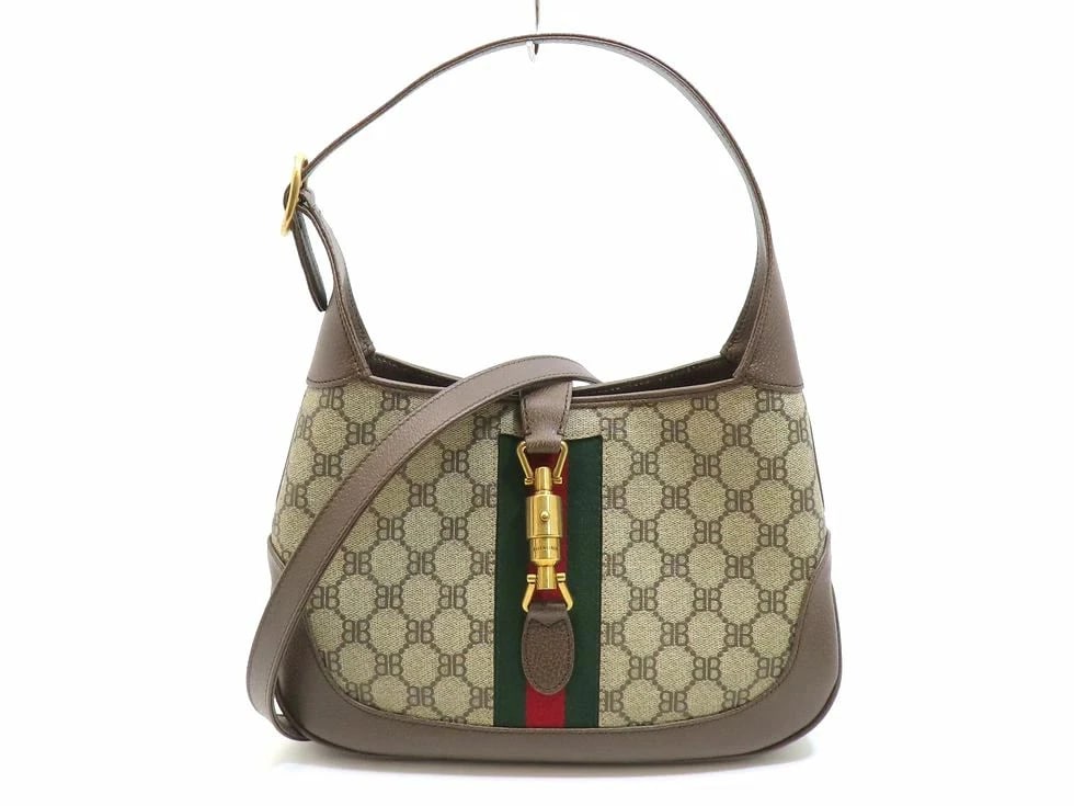 GUCCI BALENCIAGA PVC LEATHER BEIGE: Gucci Balenciaga PVC Leather Beige Brand: GUCCI Type/Style: Handbag Material: PVC / Leather Color: Beige Size: D 28 ? H 18 ? G 4cm Accessories: None Accessories Notice: When purchasing pre-owned