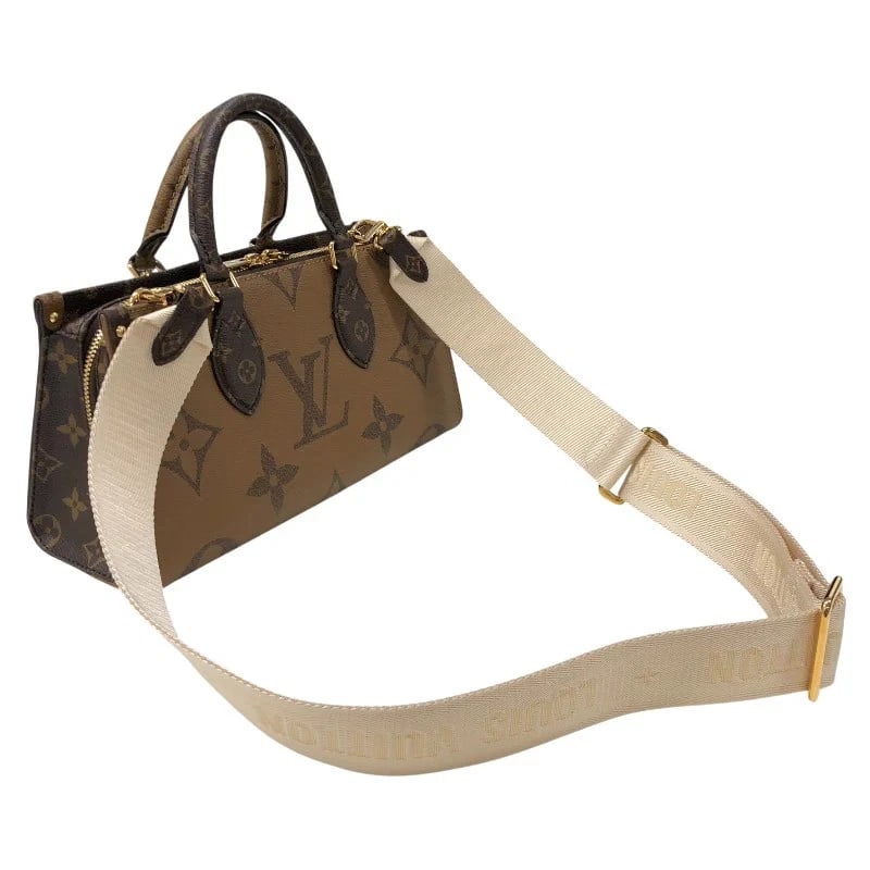 LOUIS VUITTON BROWN MONOGRAM GIANT REVERSE - 3