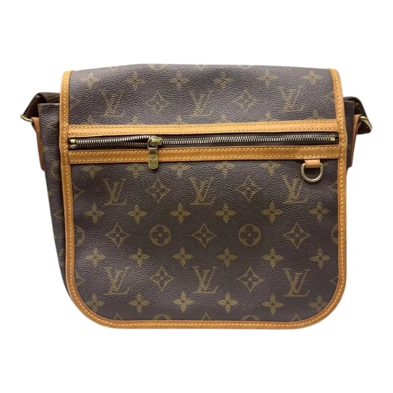 LOUIS VUITTON PM MONOGRAM SHOULDER BAG: LOUIS VUITTON PM Monogram Shoulder Bag Brand: LOUIS VUITTON Type/Style: Shoulder Bag Material: Monogram Color: None Size: W: 25cm / H: 25cm / D: 15cm Accessories: None Accessories Notice: When