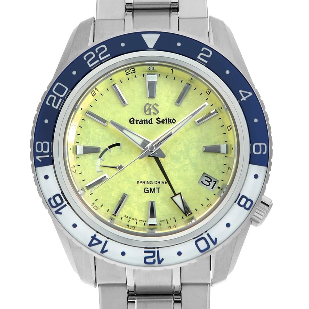 GRAND SEIKO SPORTS COLLECTION SPRING DRIVE WATCH: Grand Seiko Sports Collection Spring Drive watch Brand: Grand Seiko Type/Style: Wrist watch Material: Band Material Stainless Steel, Case Material Stainless Steel Color: Dial Color Yellow Size: Case:W
