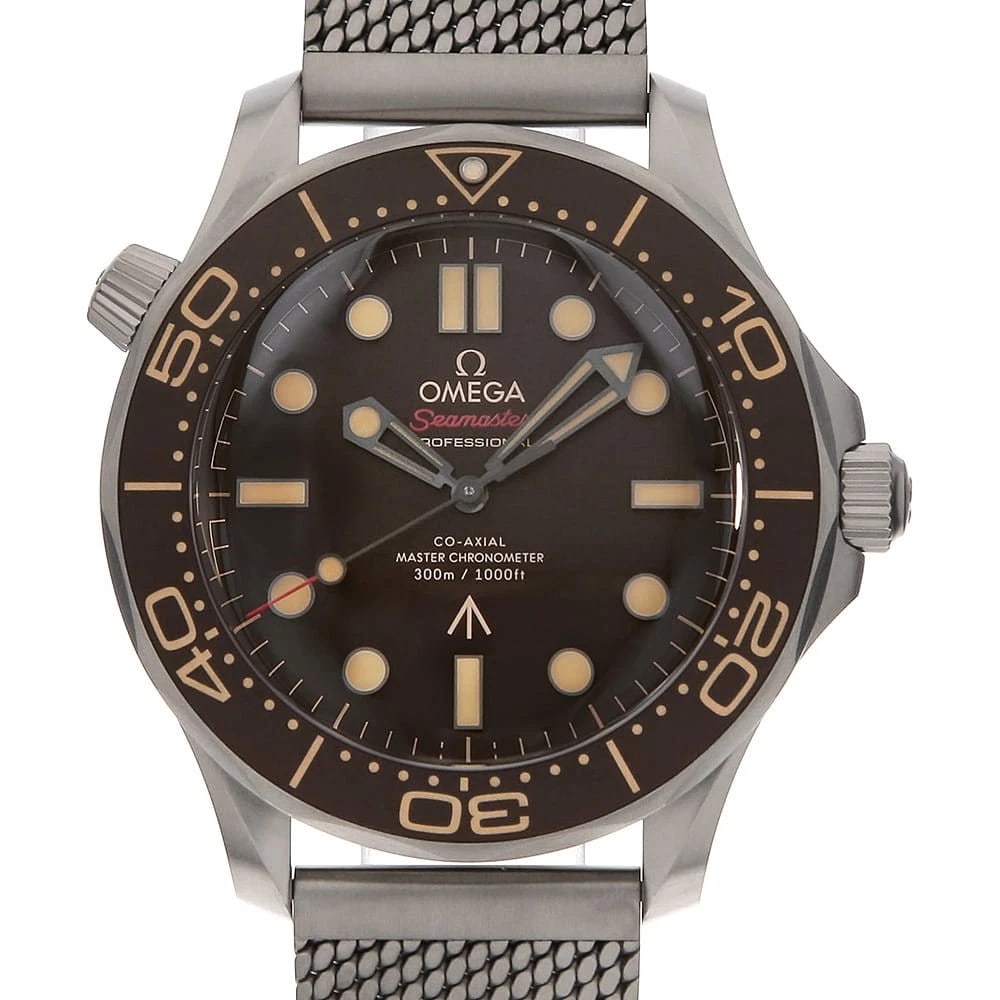 OMEGA SEAMASTER CO-AXIAL CHRONOMETER WATCH: OMEGA Seamaster Co-Axial Chronometer watch Brand: OMEGA Type/Style: Wrist watch Material: Band Material Titanium, Case Material Titanium Color: Dial Color Brown Size: Case:W42mm Circumference of Wrist