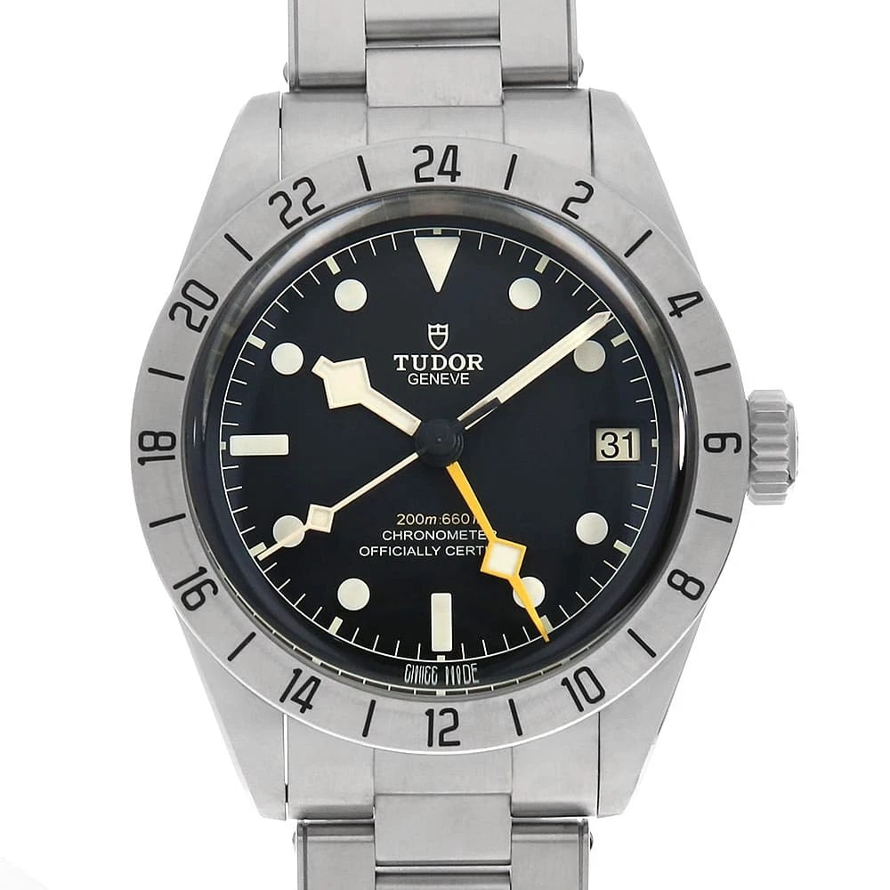 TUDOR BLACK STAINLESS STEEL WATCH: TUDOR Black Stainless Steel watch Brand: TUDOR Type/Style: Wrist watch Material: Band Material Stainless Steel, Case Material Stainless Steel Color: Dial Color Black Size: Case:W39mm Circumference of 