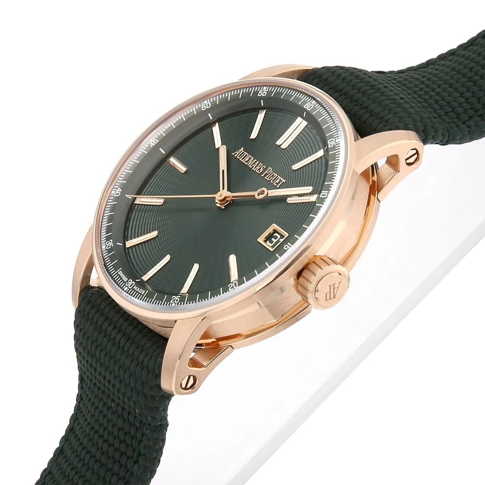 AUDEMARS PIGUET AUTOMATIC RUBBER WATCH - 2