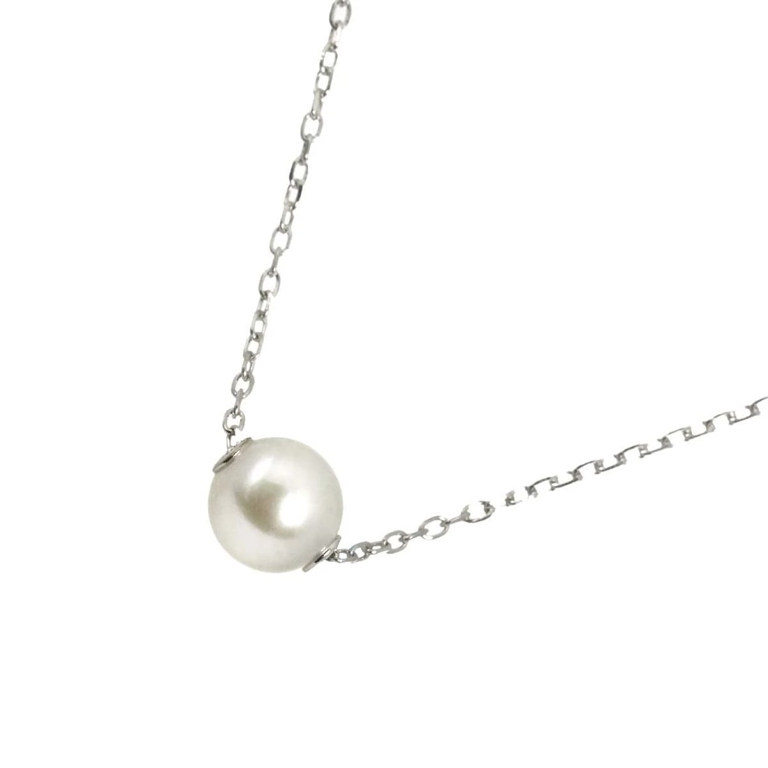 MIKIMOTO AKOYA PEARL NECKLACE 18K WHITE GOLD 750: MIKIMOTO Akoya Pearl Necklace 18K White Gold 750 Brand: MIKIMOTO Type/Style: Necklace Material: 750 White Gold Main Stone Akoya Pearl Color: White Gold Size: internal circumference of the chain:16.7in