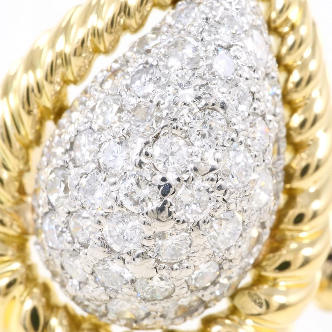 PT900 PLATINUM 18K YELLOW GOLD RING: PT900 Platinum 18K Yellow Gold Ring Brand: Unbranded Type/Style: Band ring Material: Color: Platinum, Yellow gold Size: 8 US Accessories: None Accessories Notice: When purchasing pre-owned