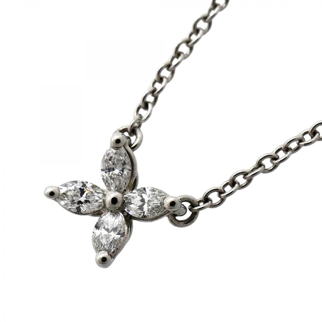 TIFFANY & CO. VICTORIA MINI PLATINUM NECKLACE: Tiffany & Co. Victoria Mini Platinum Necklace Brand: Tiffany Type/Style: Necklace Material: Color: None Size: Neck Circumference 41 cm / 16.14'' Pendant Size 5.3mm x 5.3mm / 0.2'' x 0.2''