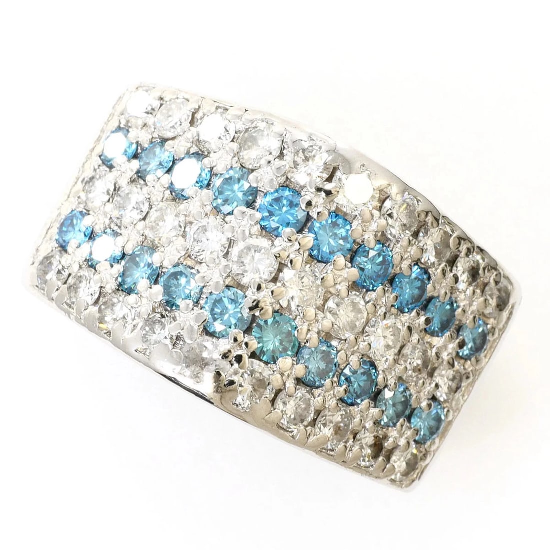 PT900 PLATINUM RING 1 BLUE DIAMOND: PT900 Platinum Ring, 1 Blue Diamond Brand: Unbranded Type/Style: Band ring Material: Color: Blue, Platinum Size: 6 US Accessories: None Accessories Notice: When purchasing pre-owned goods,