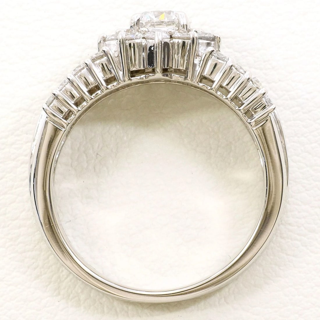 PT900 PLATINUM RING - 3