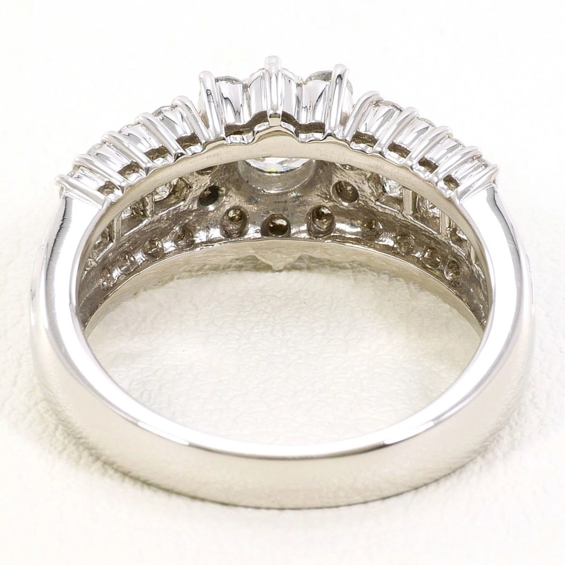 PT900 PLATINUM RING - 4