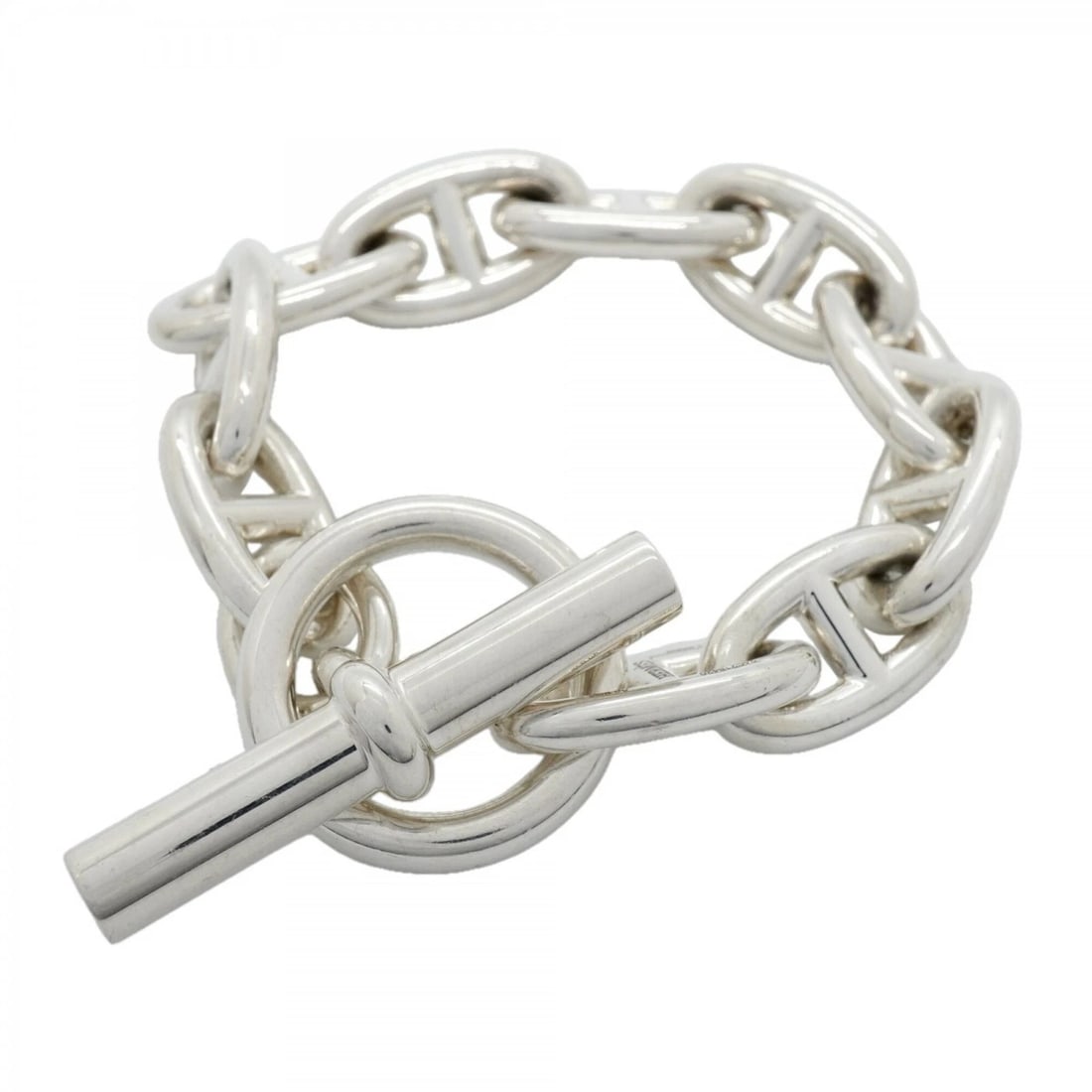 HERMES CHAINE D'ANCRE GM BRACELET: Hermes Chaine d'Ancre GM Bracelet Brand: Hermes Type/Style: Charm bracelet Material: Color: None Size: Length 13.5cm / 5.31'' Accessories: None Accessories Notice: When purchasing pre-owned goods,