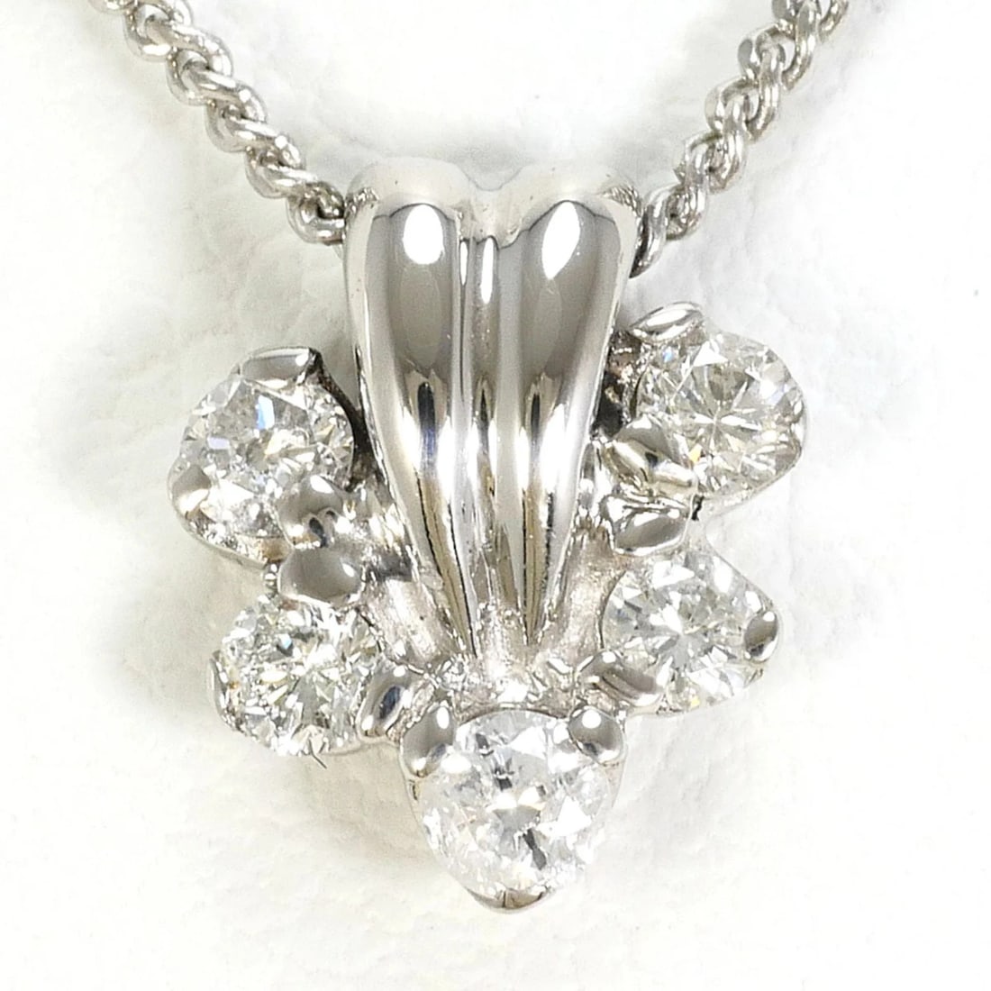 Platinum 850 Necklace with Diamond