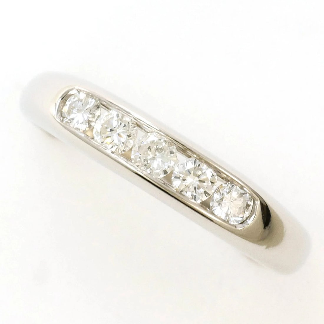 Platinum 900 Ring with Diamond, Like: Platinum 900 Ring with Diamond, Like Brand: Unbranded Type/Style: Band ring Material: Platinum 900, Main Stone Natural Color: pt Size: US6 Accessories: None Accessories Notice: When purcha