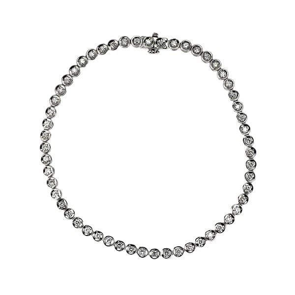 Pt850 diamond tennis bracelet: Pt850 diamond tennis bracelet Brand: None Type/Style: bracelets Material: Pt850, Color: PT Size: Necklace: Chain Length 18.5 Length/Width/Diameter3.2 Accessories: None Accessories Notice: When