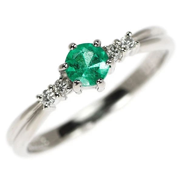 Pt850 emerald diamond ring: Pt850 emerald diamond ring Brand: None Type/Style: ring Material: Pt850, Main Stone emerald Color: PT Size: 5.5 - 5.75US Accessories: None Accessories Notice: When purchasing pre-owned goods, please