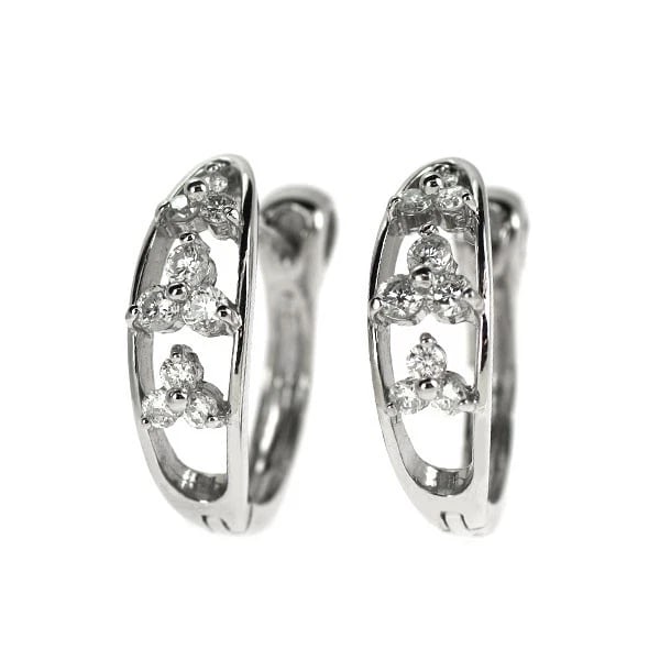 Pt900 diamond earring: Pt900 diamond earring Brand: None Type/Style: piercing Material: Pt900, Color: PT Size: Length/Width/Diameter16.4 Accessories: None Accessories Notice: When purchasing pre-owned goods, please refer