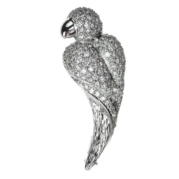Queen K18WG Diamond Brooch: Queen K18WG Diamond Brooch Brand: Queen Type/Style: brooch Material: K18WG, Color: WG Size: Length/Width/Diameter34.5 Accessories: None Accessories Notice: When purchasing pre-owned goods,