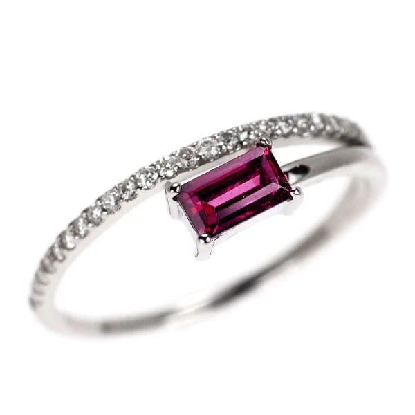 Pt900 pink tourmaline diamond ring: Pt900 pink tourmaline diamond ring Brand: None Type/Style: ring Material: Pt900, Main Stone tourmaline Color: PT Size: 6US Accessories: None Accessories Notice: When purchasing pre-owned goods,