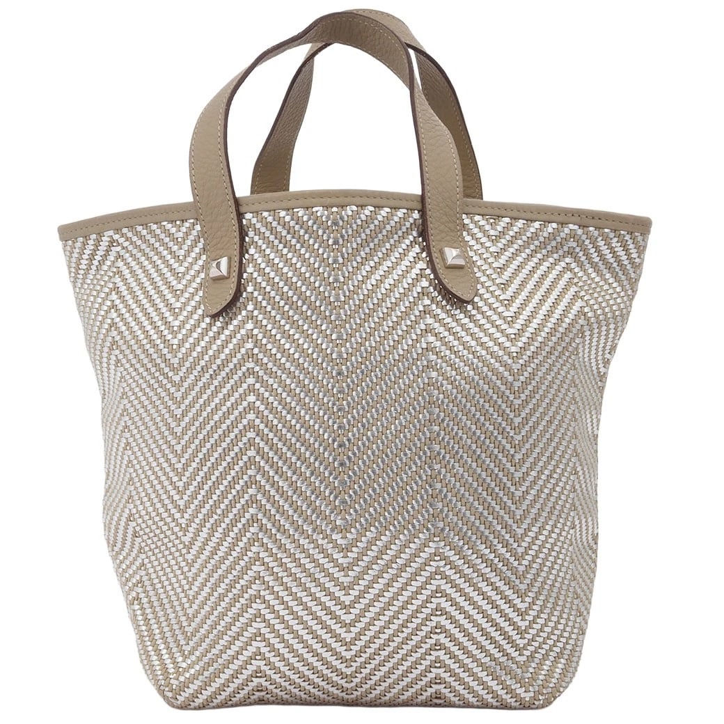 HERMES TOTE BAG CABAS CHENNAI PM HANDBAG: Hermes Tote Bag Cabas Chennai PM Handbag Brand: Hermes Type/Style: Bag Material: Exterior Material Cowhide Leather / Polyester Color: Exterior Color Beige Silver Size: Height: 9.4 inches (24 cm) Width