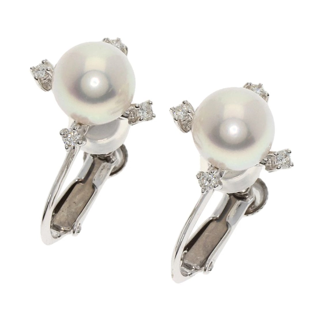 TASAKIPEARL DIAMOND EARRING K18 WHITE GOLD K14WG: TASAKIPearl Diamond Earring K18 White Gold K14WG Brand: TASAKI Type/Style: Earring Material: K18 White Gold/K14WG Color: Silver Size: Stone Size:0.3inch/7.2mm Top Size:0.5inch/11.9x12.0mm Accessor